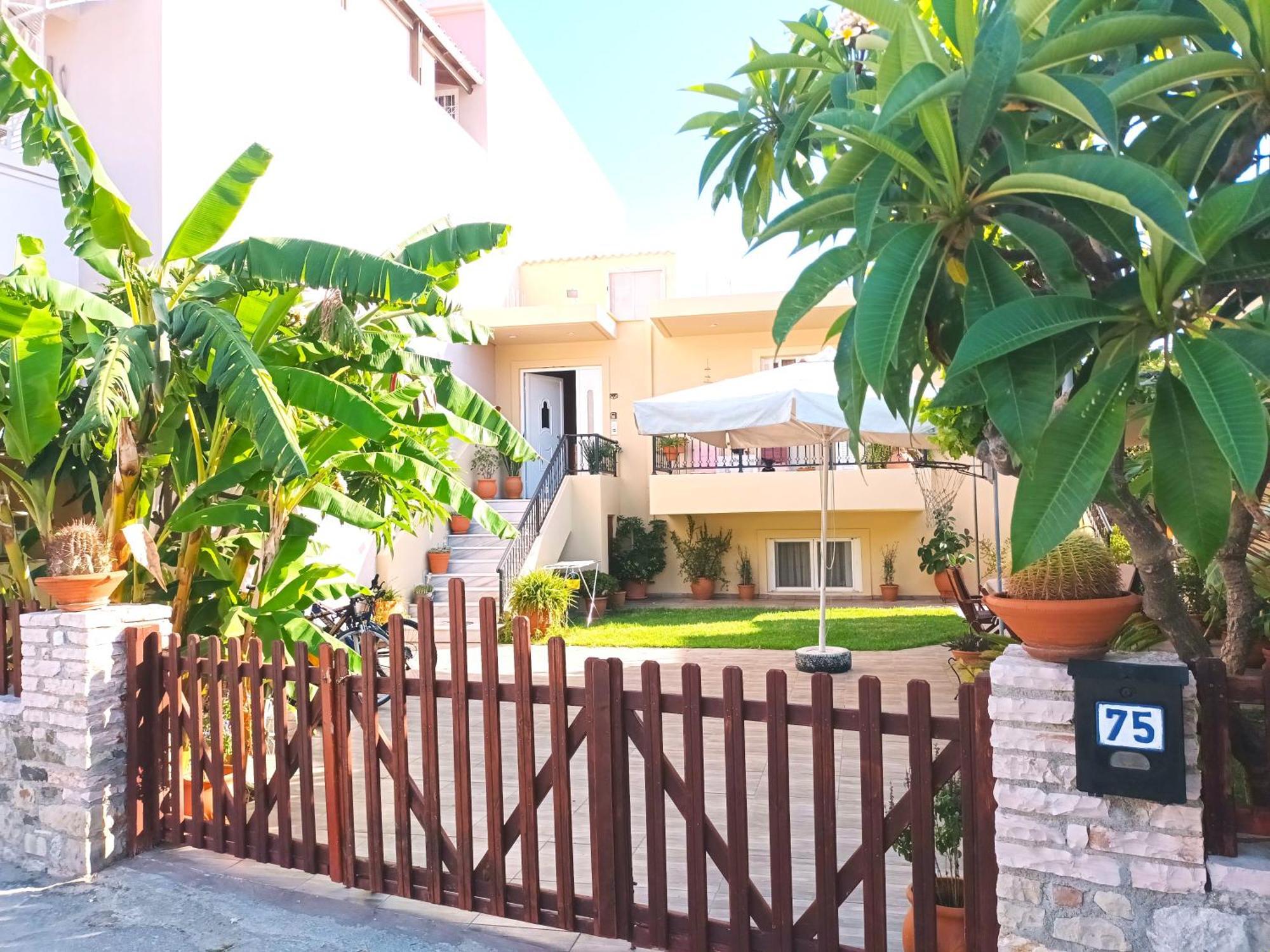 Family Yard House Kos Cidade de Kos Exterior foto